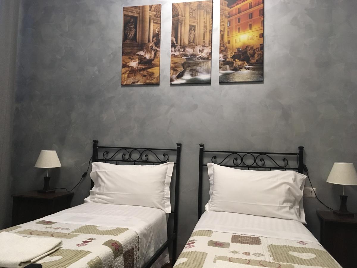 Rome Napoleone Rooms Exterior photo