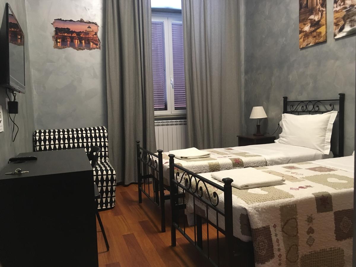 Rome Napoleone Rooms Exterior photo